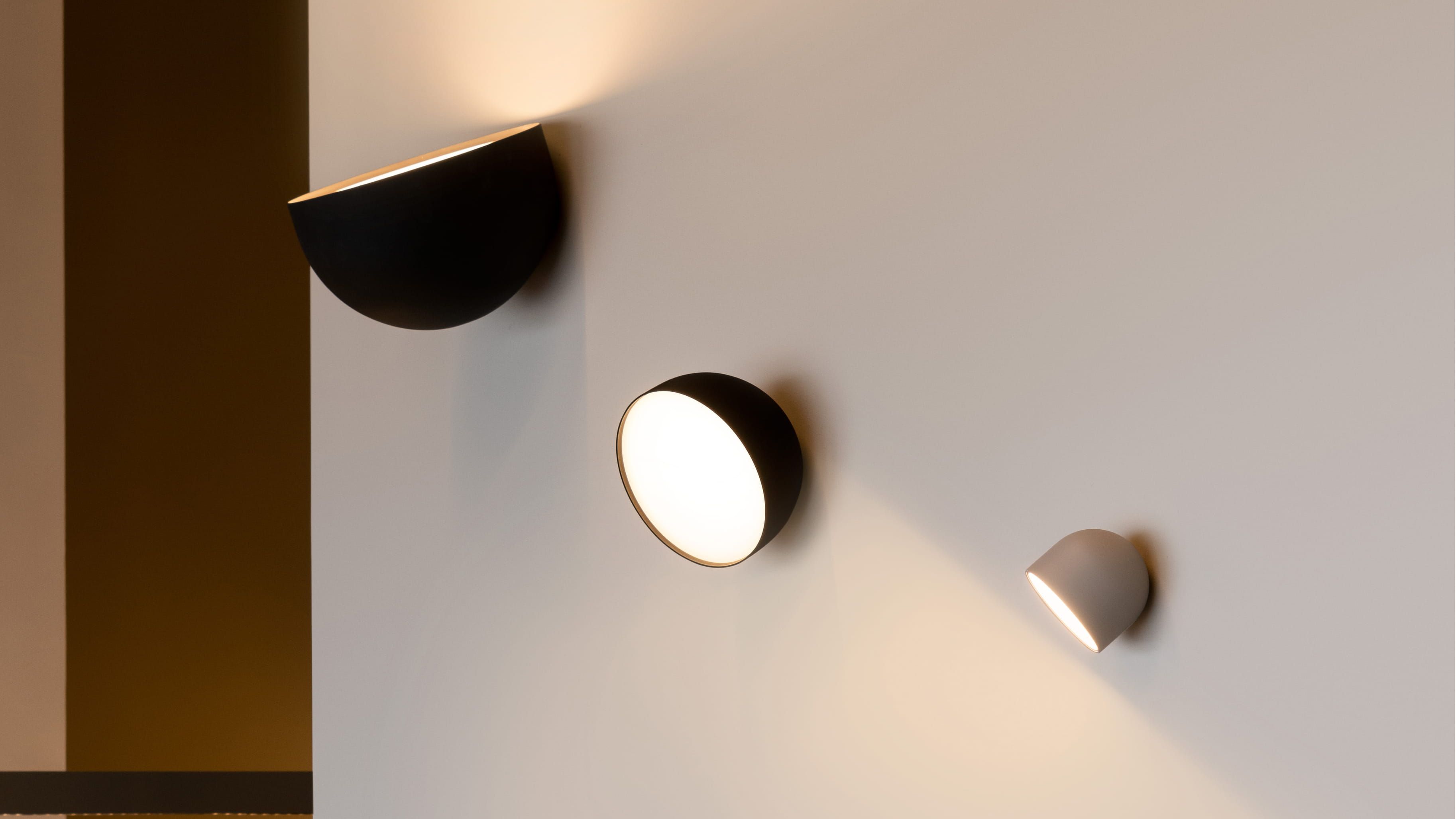 Plusminus Solo wall lighting